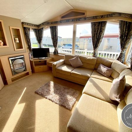Palm Grove 132 - Pet Friendly, Wifi, Central Heating, Close To Shops And Beach - Meadow Lakes Caravan & Lodge Hire Chapel St Leonards Zewnętrze zdjęcie