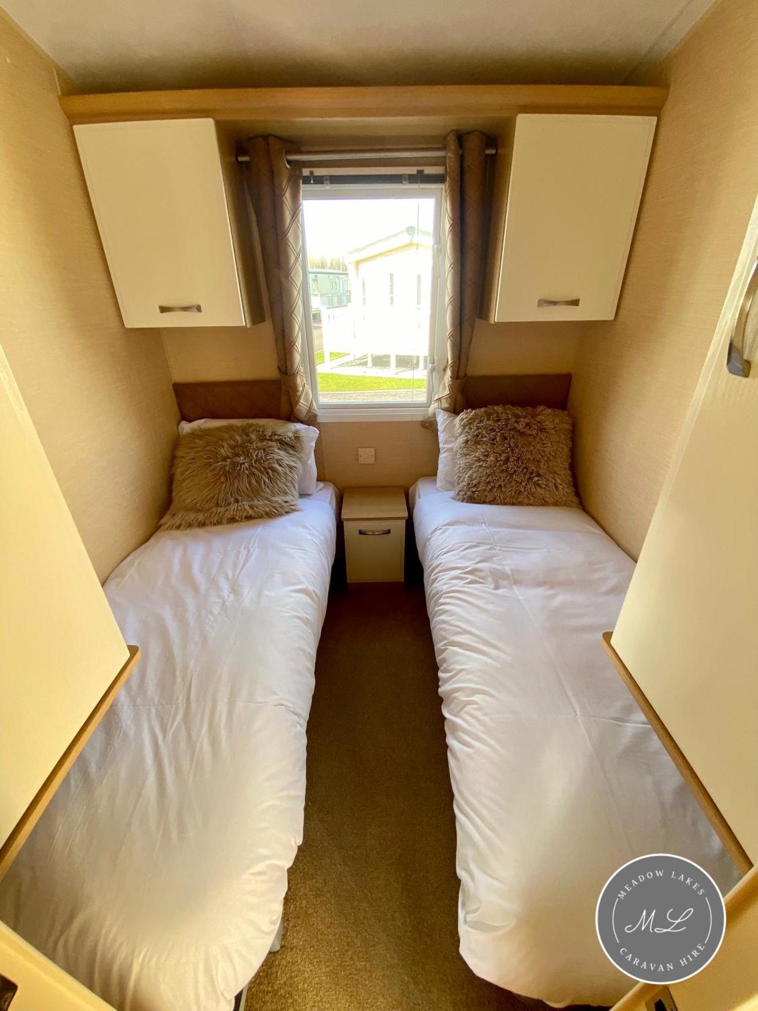 Palm Grove 132 - Pet Friendly, Wifi, Central Heating, Close To Shops And Beach - Meadow Lakes Caravan & Lodge Hire Chapel St Leonards Zewnętrze zdjęcie